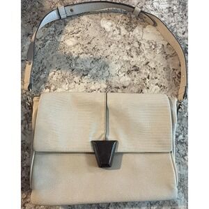 Sondra Roberts Squared Nude‎ Beige Wooden Block Closure Crossbody Purse Medium